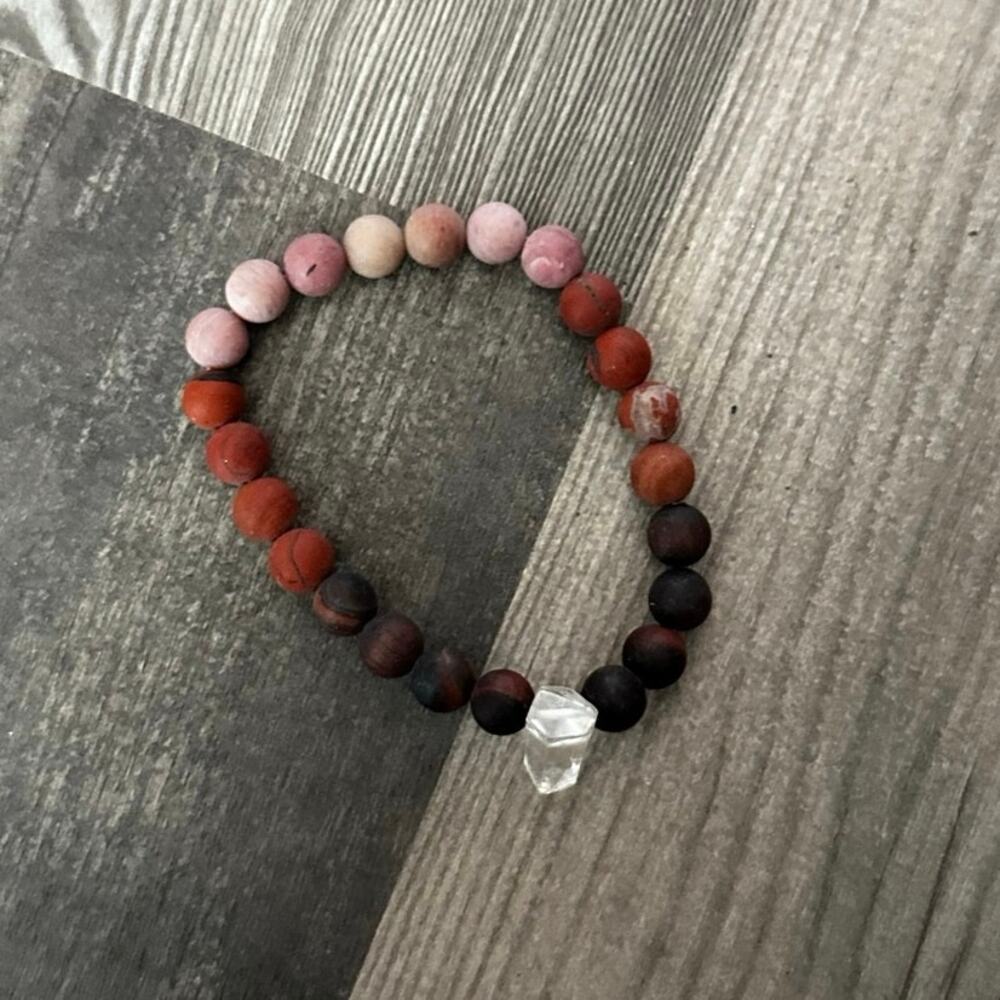No brand beaded stone bracelet